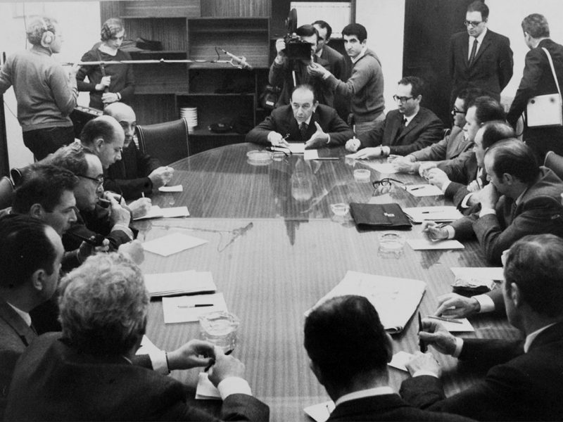 Autunno caldo, 1969 - Il ministro del Lavoro Donat-Cattin al tavolo delle trattative