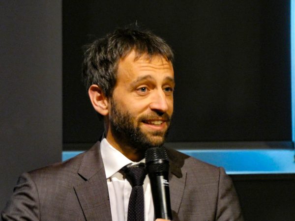 P1030648-600x450